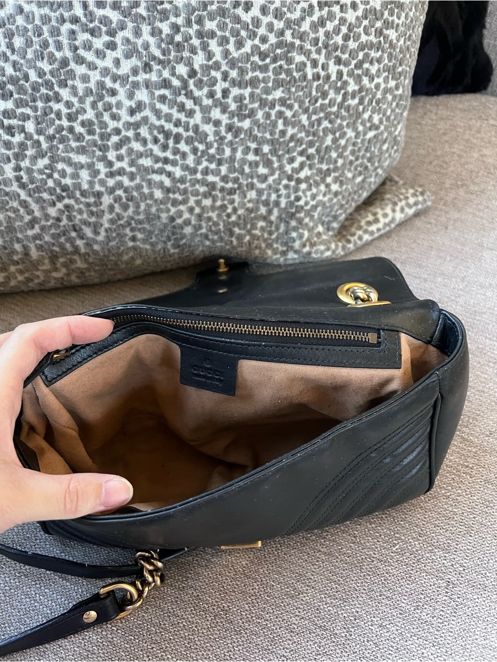 Gucci GG Marmont Matelassé Black Leather Small Shoulder Bag - Picture 10 of 12